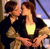 Titanic Movie Leo Kate Kiss