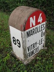 RN4 3