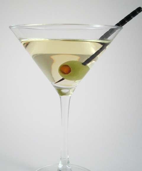 Martini - Cocktails Wiki Want to learn how to make cocktails or need to ...
