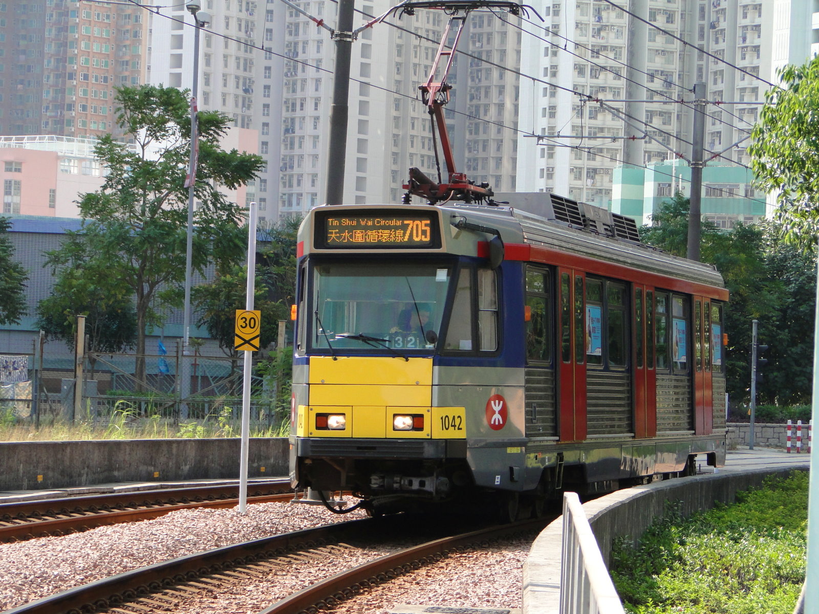 轻铁705线 - 香港铁路大典