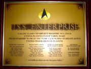 Enterprise-D Widmungsplakette