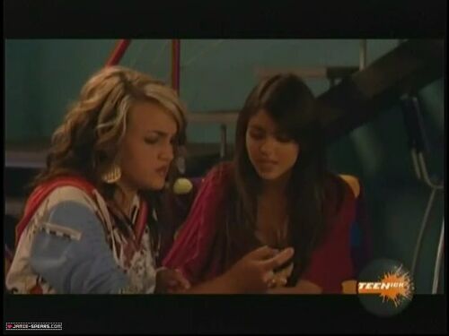 Lola Martinezgallery Zoey 101 Wiki