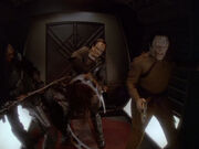 Garak und Dukat im Kampf gegen Klingonen