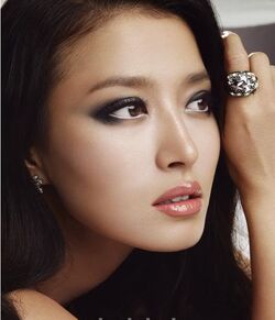 Hwang Bo5