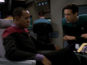 Bashir und Sisko wegen Dax beunruhigt