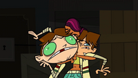 HQ-CloneCody4