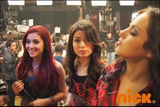 Image - IParty-with-Victorious-Behind-The-Scenes-2.jpg - iCarly Wiki