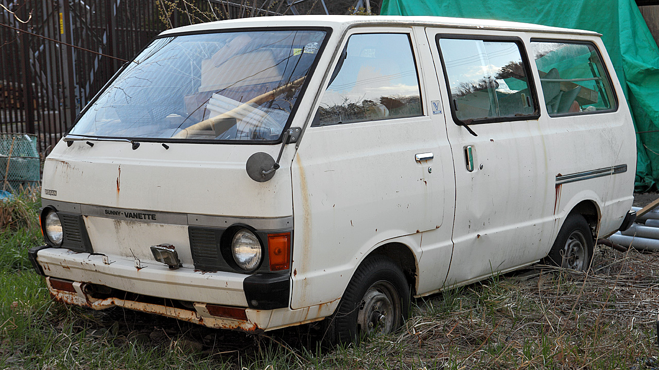 Nissan vanette curb weight #4
