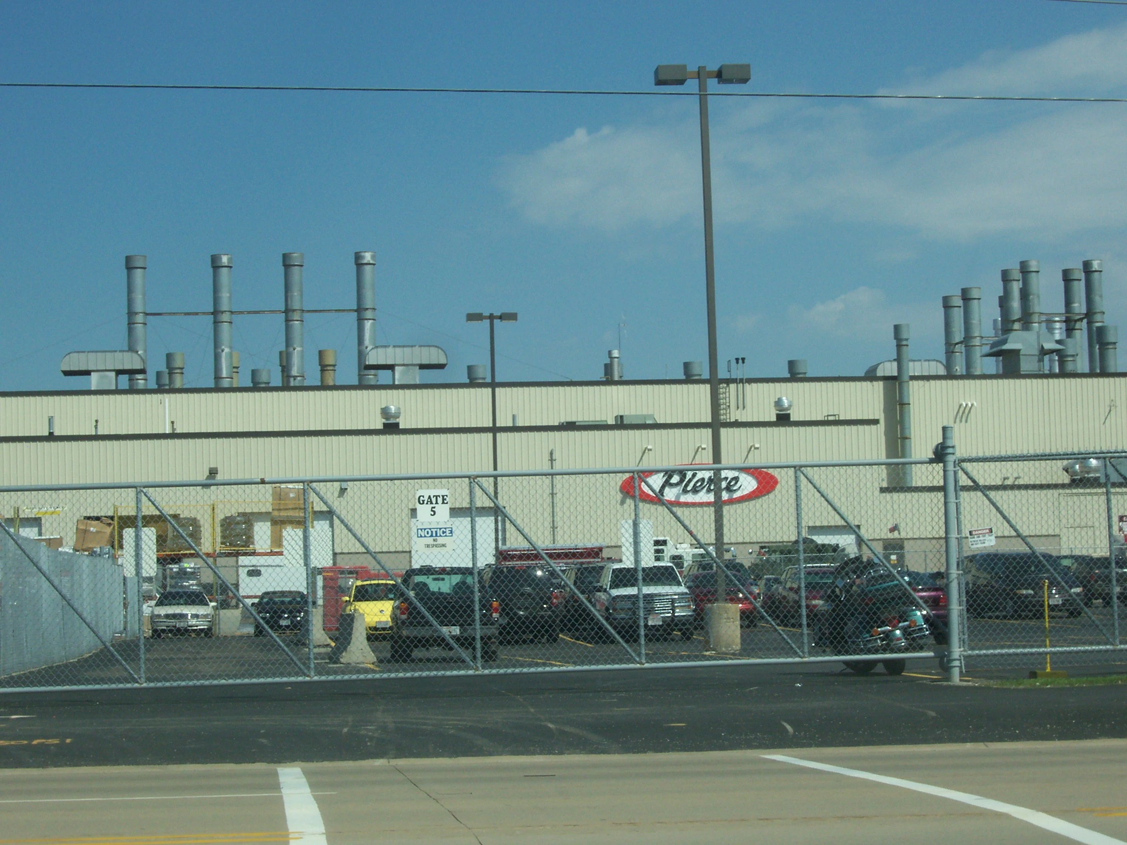 Pierce Manufacturing Tractor & Construction Plant Wiki The classic