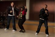 Glee Good Vibrations