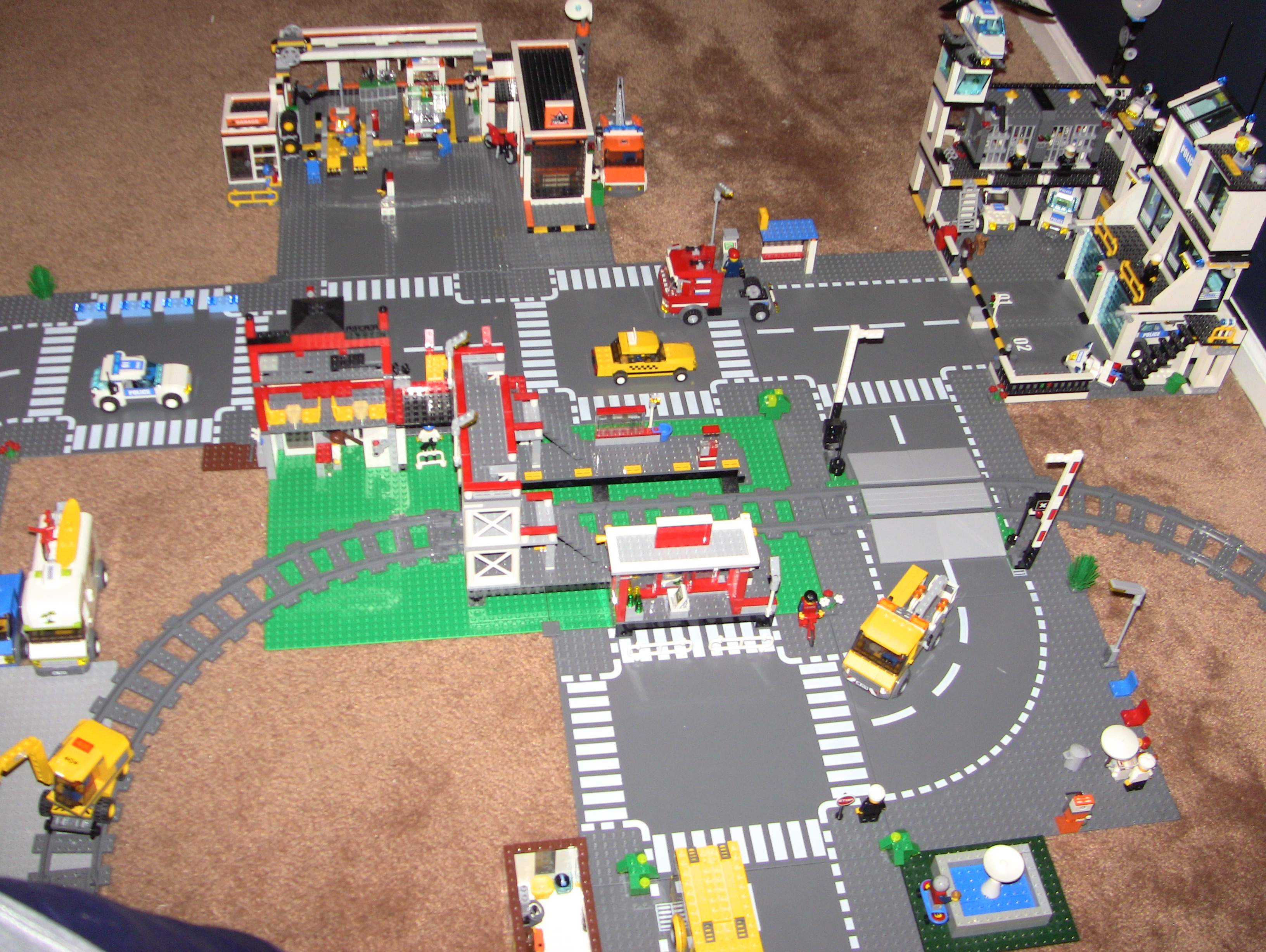 User blog:LBK10/My LEGO City! - LEGO Message Boards Wiki