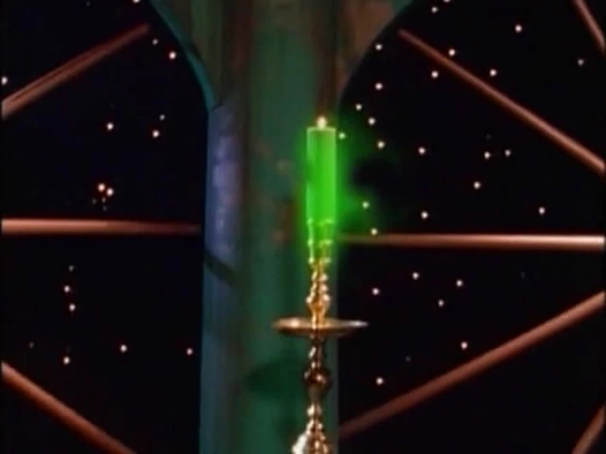 MMPR_Green_Candle.jpg