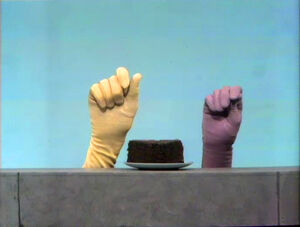 HandsCakeShare