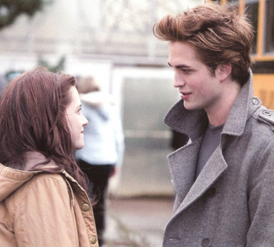 Bella-edward-bus-1