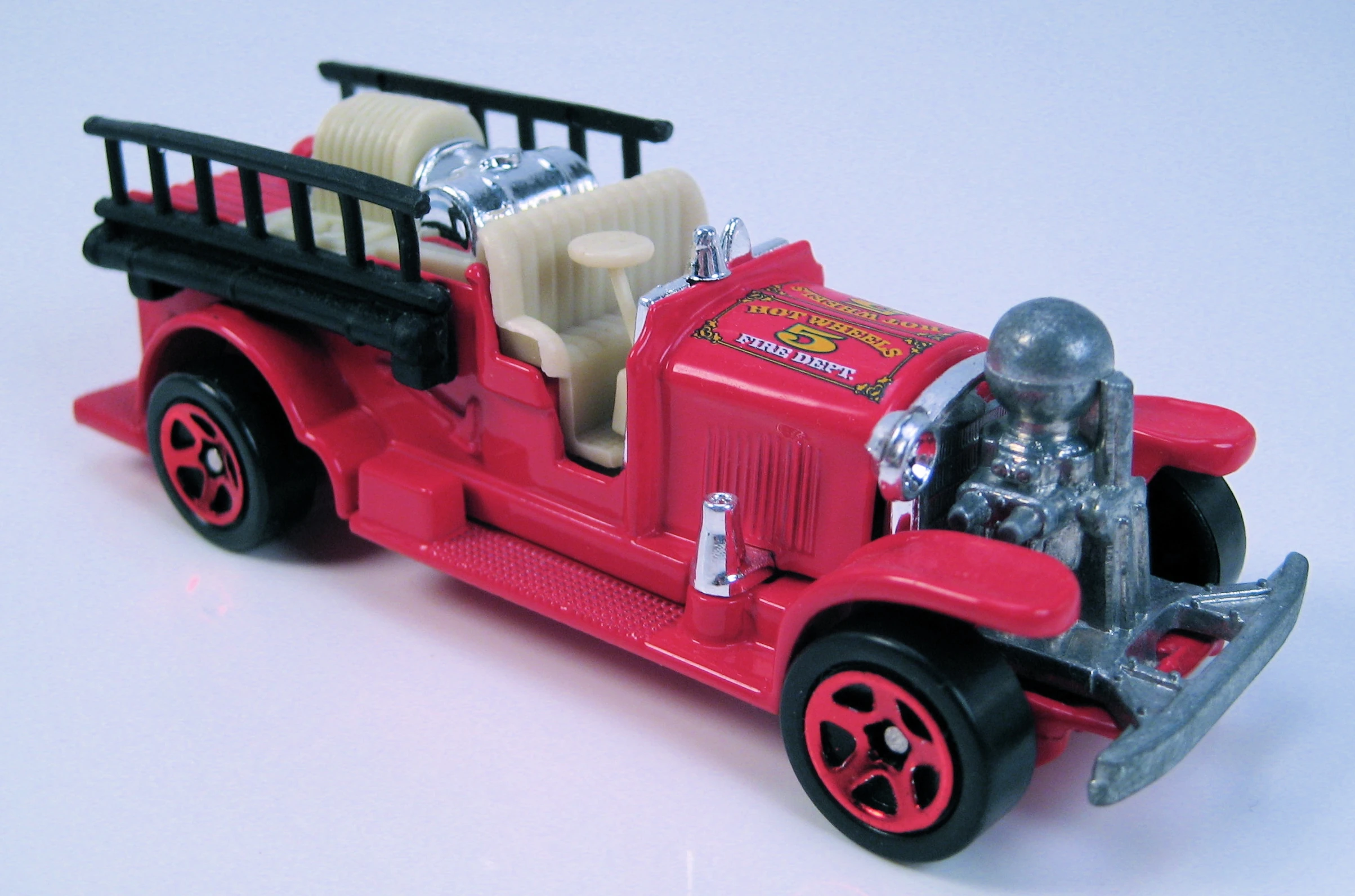 Old number 5 red red 5sp decades tin