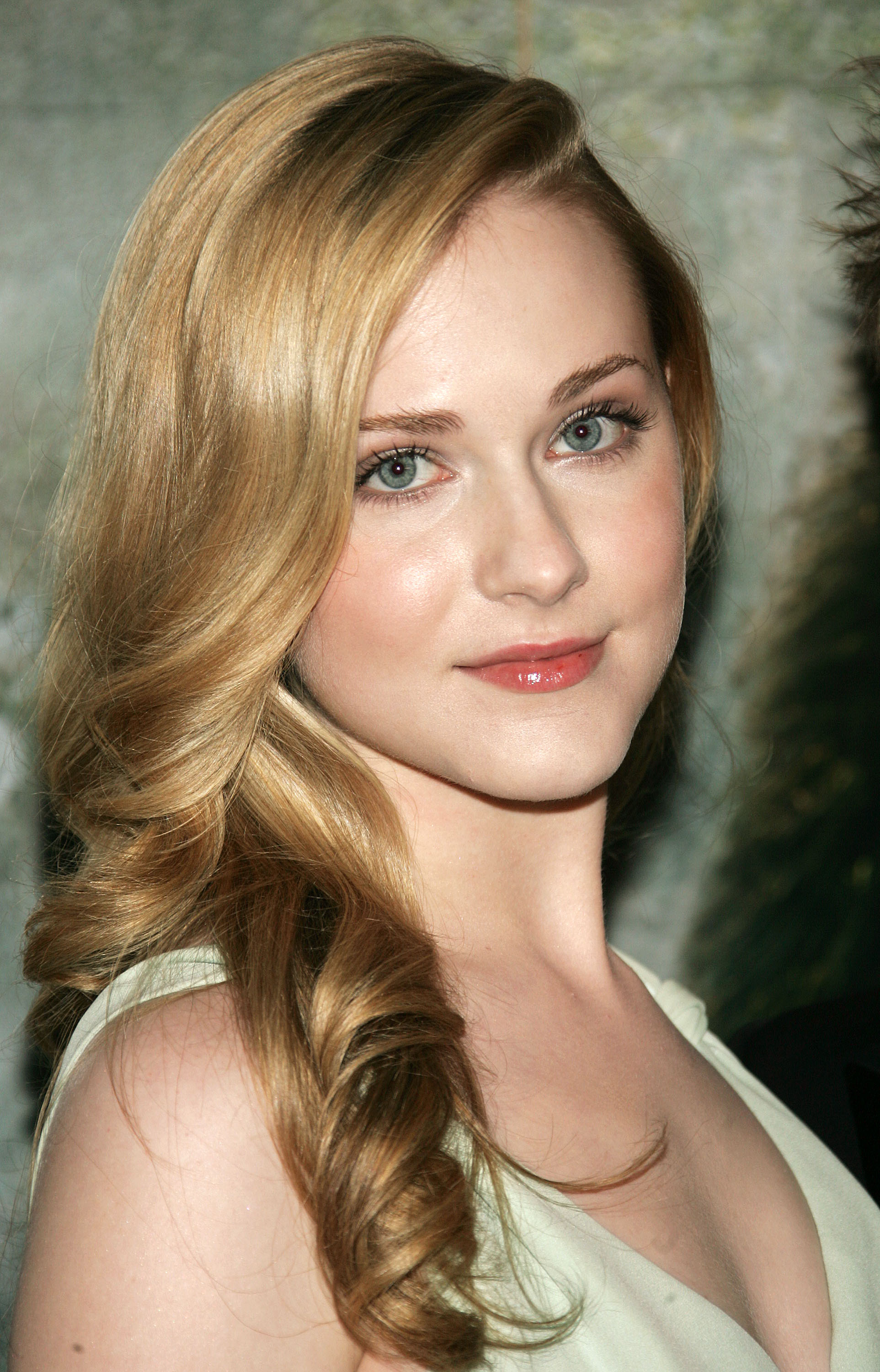 Evan Rachel Wood - West Wing Wiki - NBC, Martin Sheen, Allison Janney