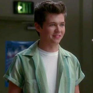Damian-mcginty-glee-ep-4 300x300