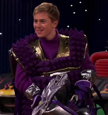 Nevel Papperman - iCarly Wiki
