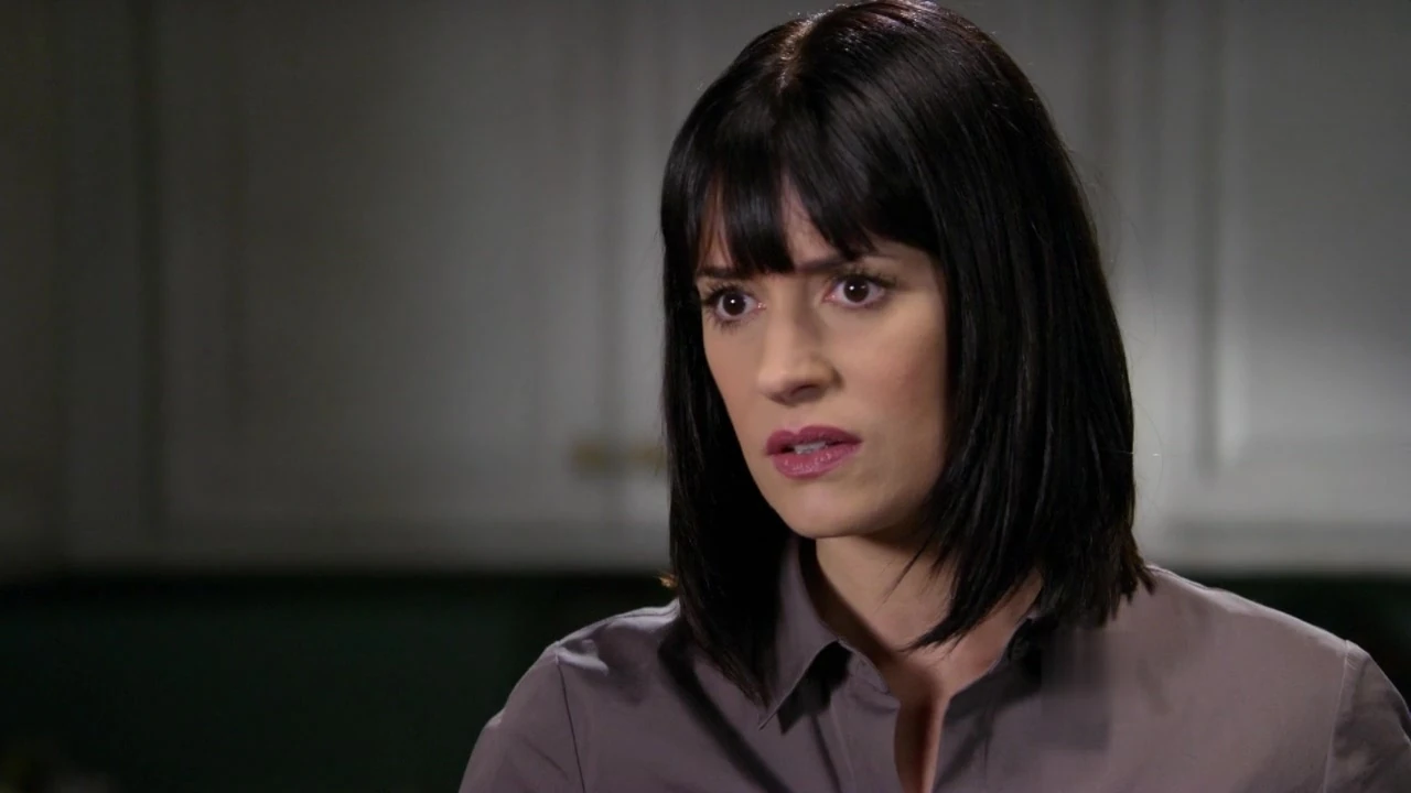 Bild Criminalminds6x12corazonemilyprentisscap02.jpg Das