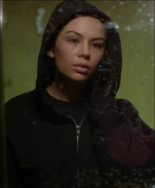 Image MonaEscapesRadleyOnPrettyLittleLiars.jpg Pretty Little Liars Wiki Wikia