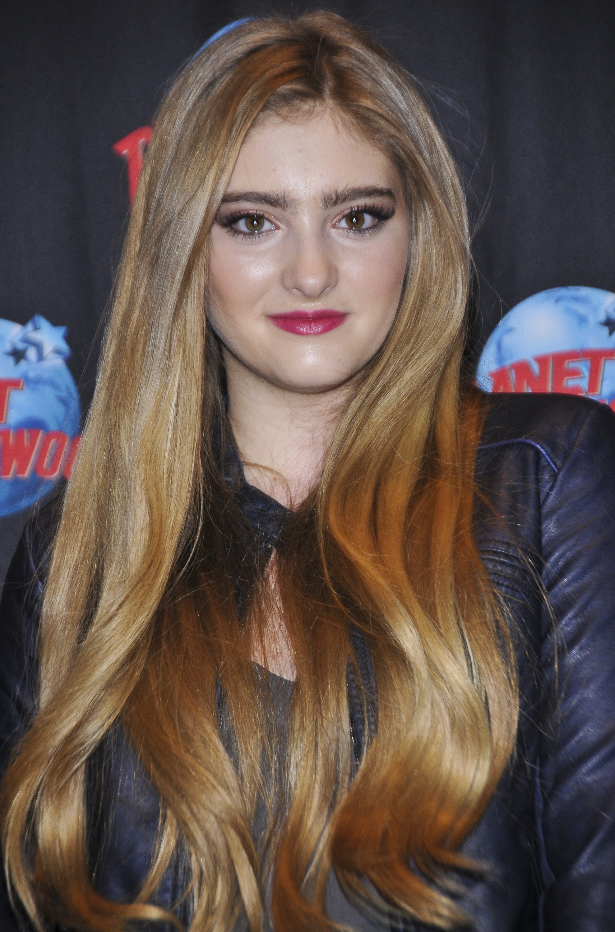 Willow Shields Wiki The Hunger Games