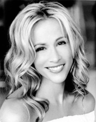 Kristin Dattilo - Friends Central - TV Show, Episodes, Characters