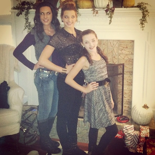 Image - Kendall-sisters-2012-Jillgram.jpg - Dance Moms Wiki