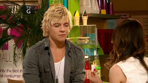 who is trish from austin and ally dating Patricia maria trish de la rosa is a 15-year old fashionista, who becomes austin's personal stylist and manager she's also ally's best friend she's known to wear a lot of weird uniforms because she goes through lots of jobs. who is trish from austin and ally dating Patricia maria trish de la rosa is a 15-year old fashionista, who becomes austin's personal stylist and manager she's also ally's best friend she's known to wear a lot of weird uniforms because she goes through lots of jobs.