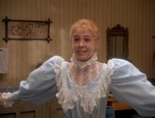 1985AnneNewDress
