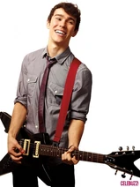 How-to-Rock-Cast-Photos-20-435x580