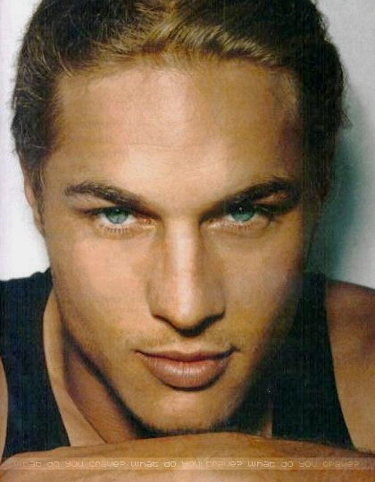 Image - 148-travis-fimmel-picture.jpg - Crystaldawn Wiki - Wikia