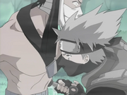 Kakashi hiere a Zabuza