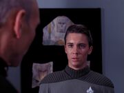 Wesley berichtet Picard