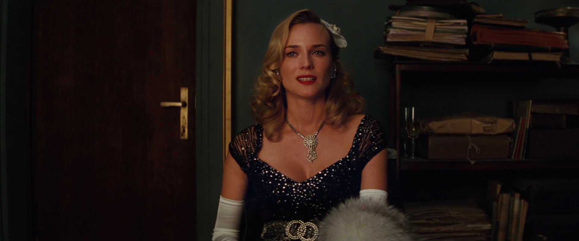 Image Bridget von Hammersmark chuckles terrified.jpg Inglourious