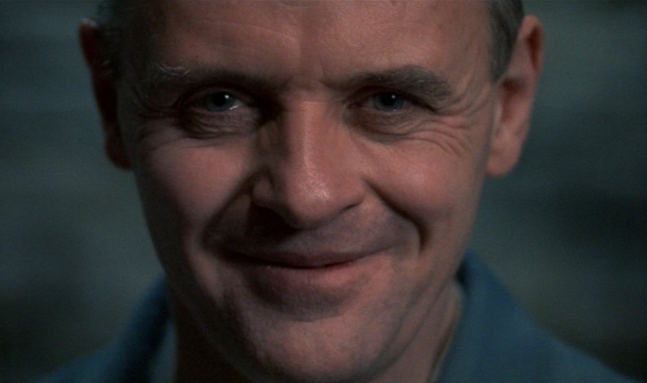 Hannibal_Lecter's_evil_smirk.png