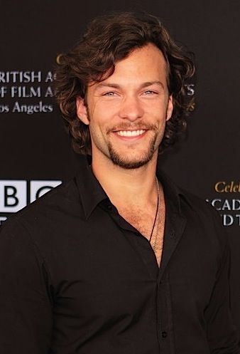 Kyle Schmid - Lost Girl Wiki