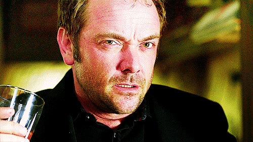 http://img2.wikia.nocookie.net/__cb20131017000945/degrassi/images/3/36/Crowley-gif-king-of-hell-mark-sheppard-supernatural-Favim.com-373078_large.gif