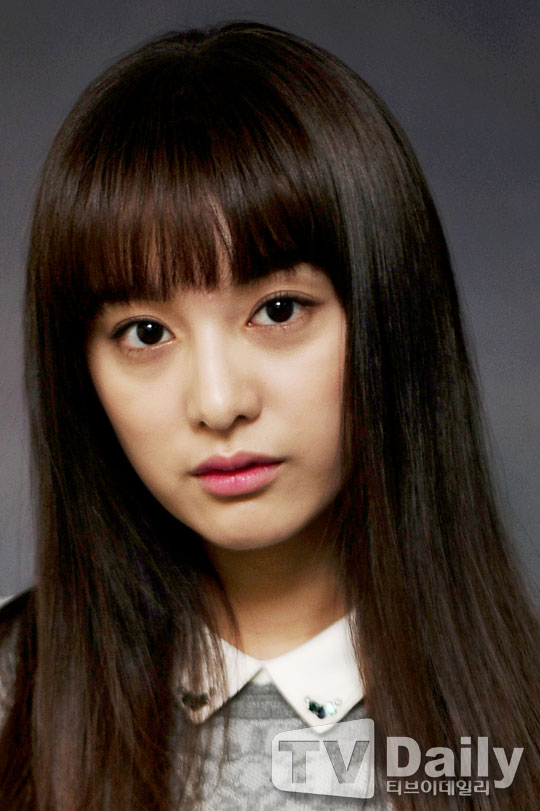 Kim_Ji_Won_%281992%2940.jpg