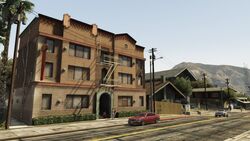 BridgeStEastVinewood-GTAV
