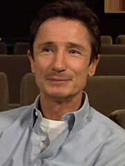 Dominic Keating