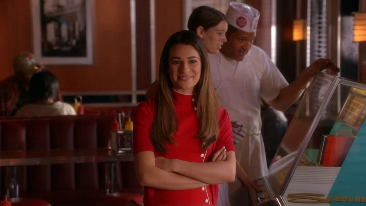 Spotlight Diner Glee Wiki Glee Wiki New Directions, Rachel Berry