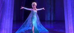 Frozen-disneyscreencaps.com-3939