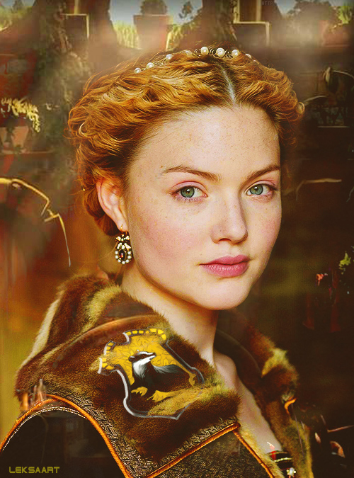 Helga Hufflepuff - Harry Potter Wiki