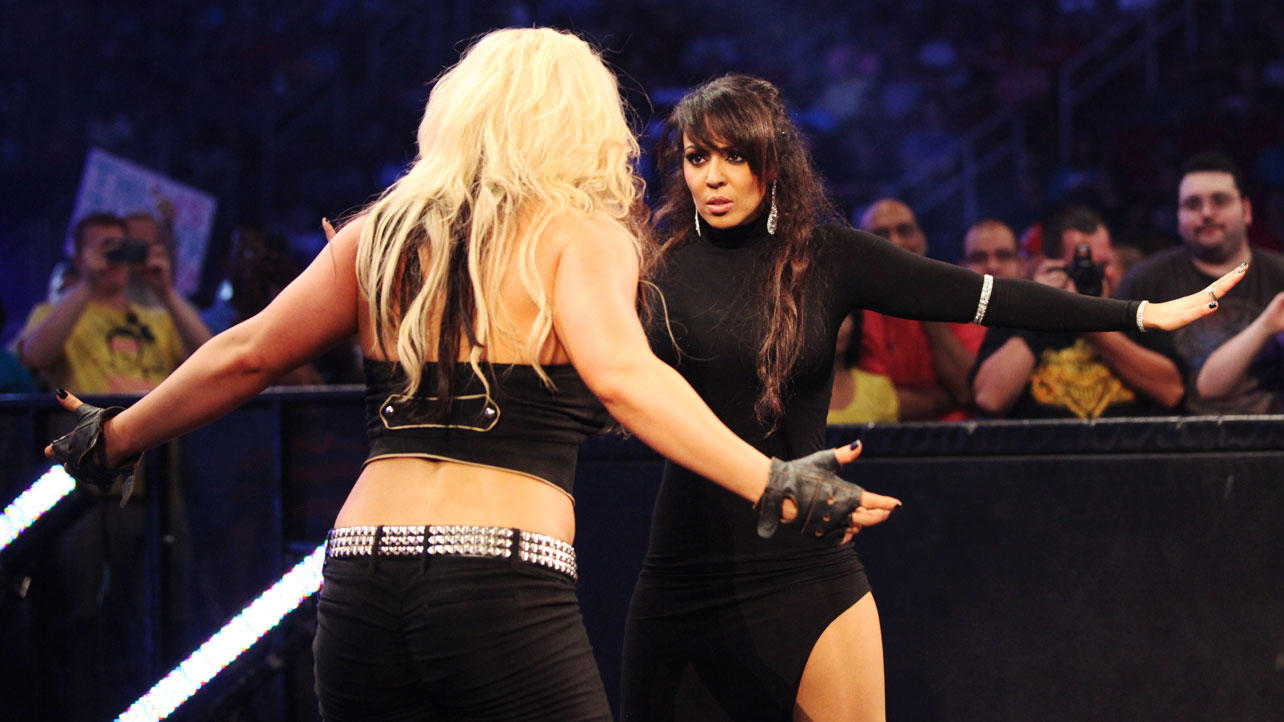 layla heel turn