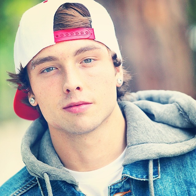 Wesley Stromberg Dating Carly Patterson