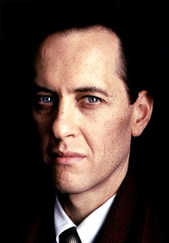 [Image: Richard_E_Grant_23911_Medium.jpg]