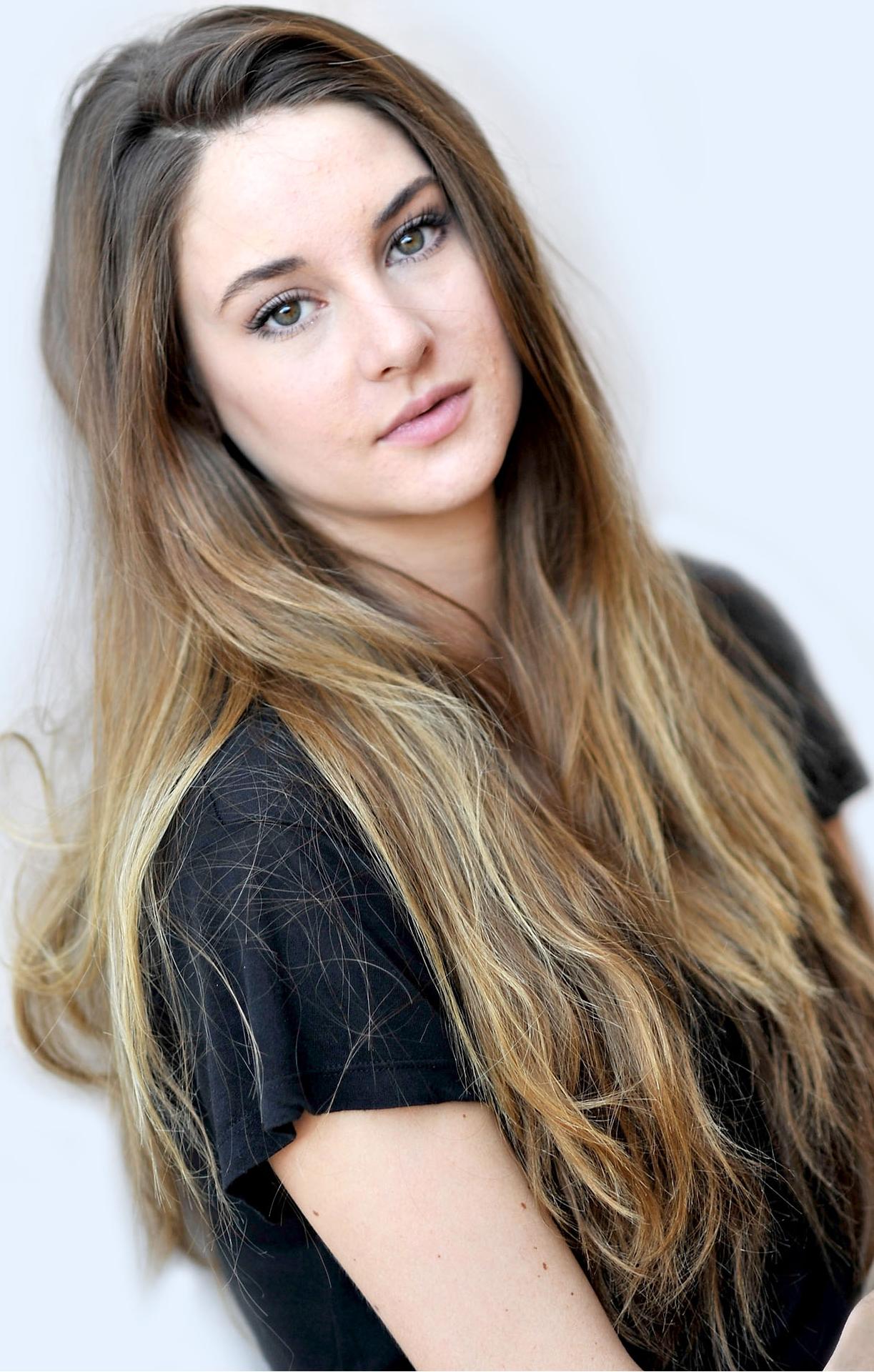 Image - Shailene-Woodley-Photoshoot.jpg - Fanon Wiki