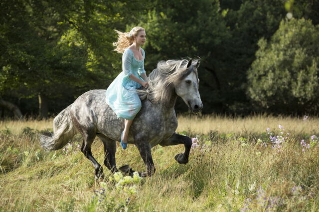 File:Hr Cinderella 1.jpg