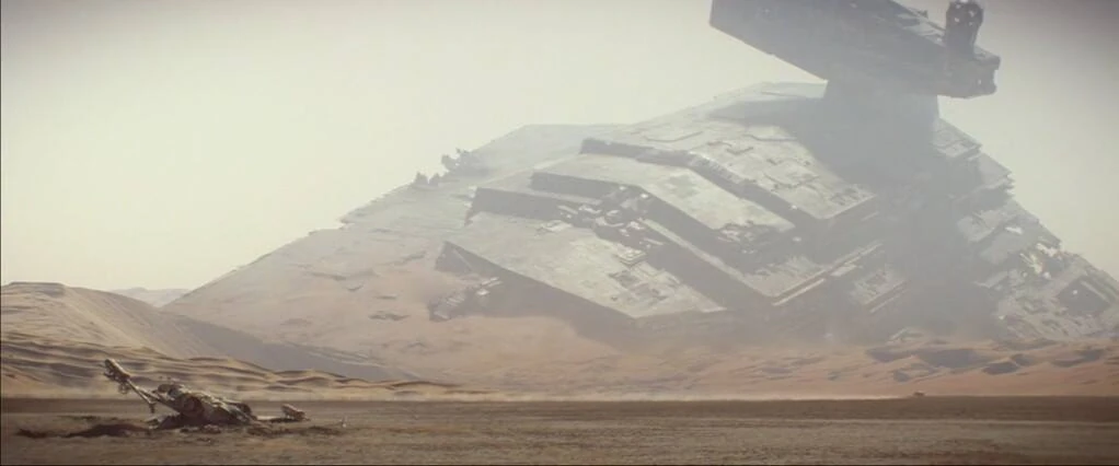Star_Destroyer_d%C3%A9truit.jpg