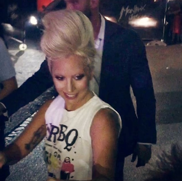 7-6-15_Leaving_Montreux_Festival_001.jpg